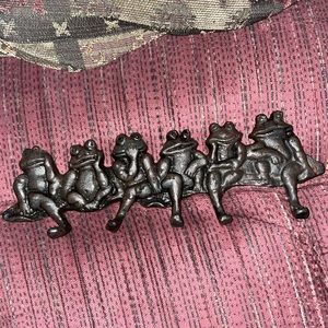 Frog hooks black iron